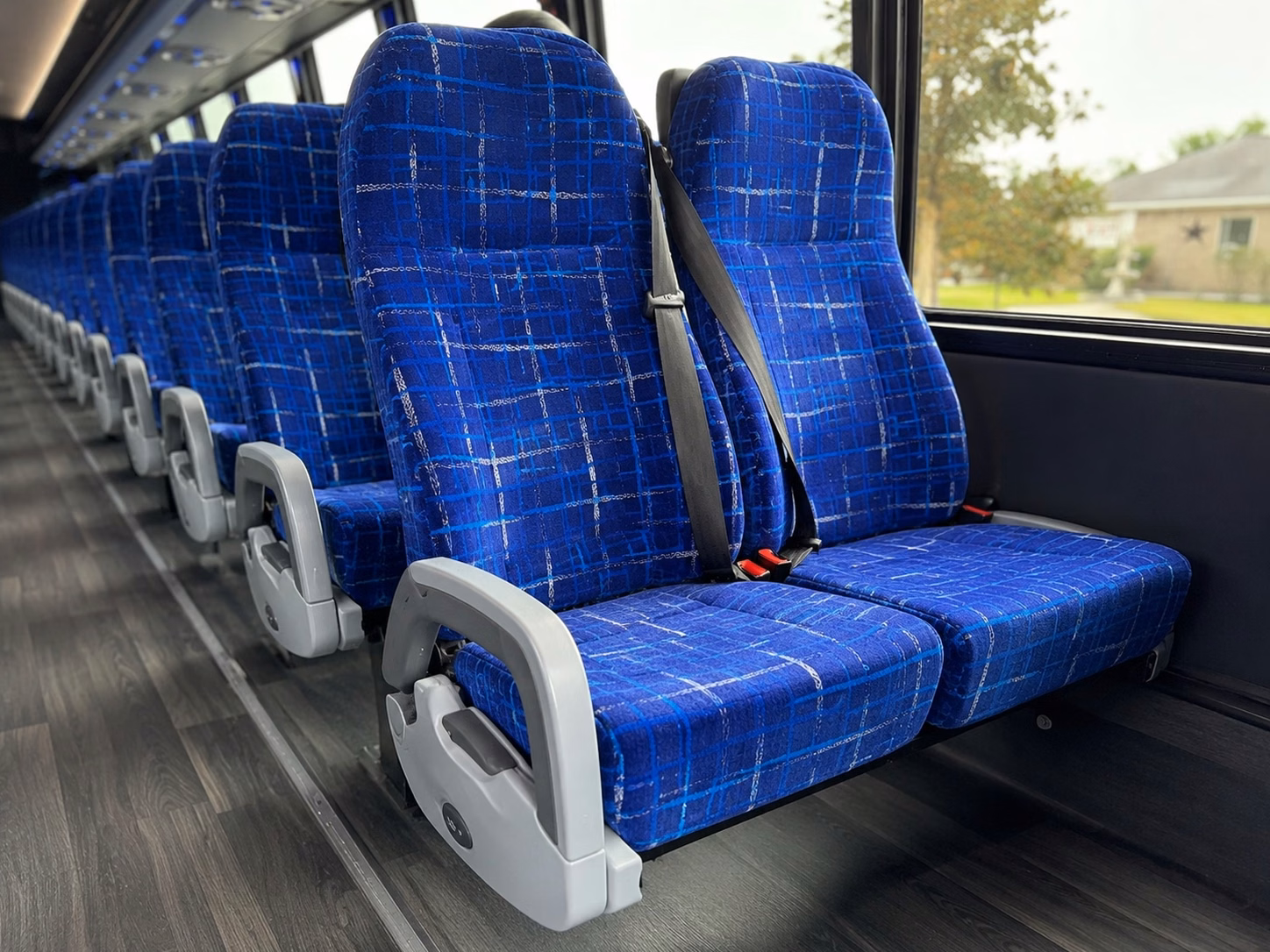 charter bus shuttles for elizabeth weddings and special celebrations