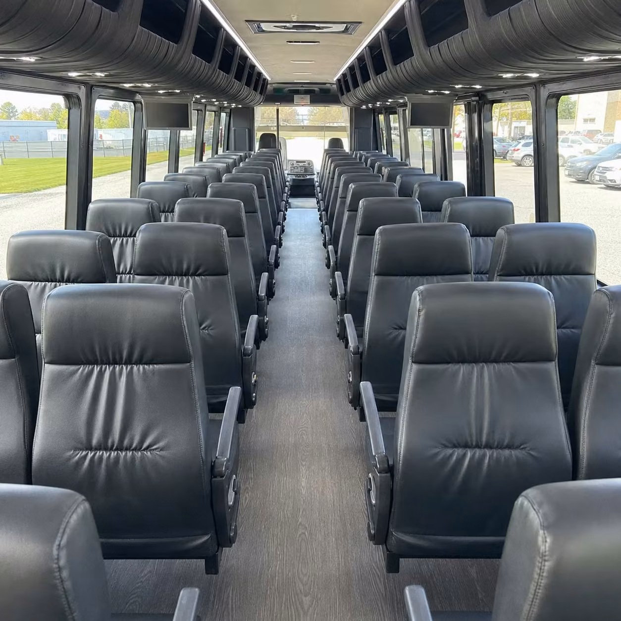 minibus rentals for smaller concert groups heading out from elizabeth